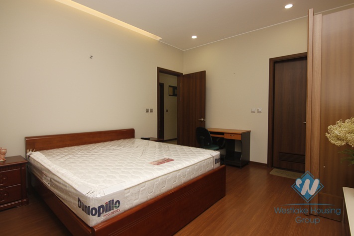 Nice three bedrooms apartment for rent in Trang An complex, Cau Giay district, Ha Noi